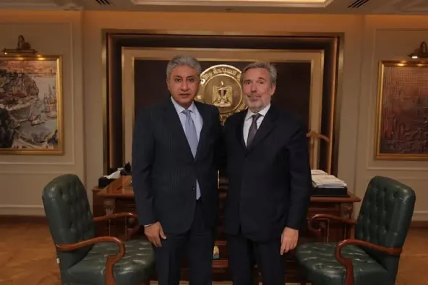 السفير الإيطالي يحرص على توديع وزير السياحة والآثار قُبيل انتهاء فترة عمله في مصر