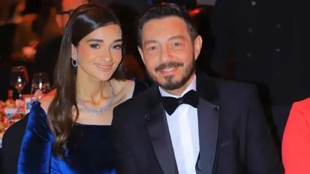 ملك أحمد زاهر تحذر الجمهور بعد اختراق حساب والدها على مواقع التواصل الاجتماعي