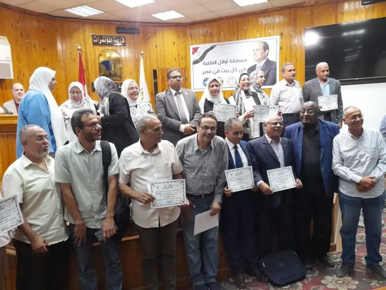 مدير التعليم الفني بالقاهرة يصدر توجيهات عاجلة لموجهي المدارس
