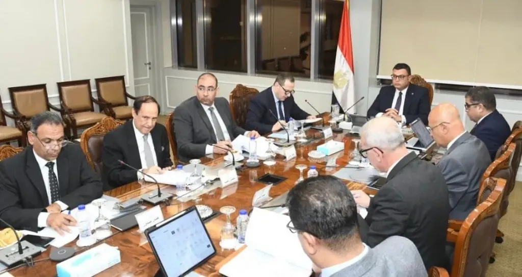 لمدة ثلاثة أشهر..وزير الإسكان: منح تيسيرات في سداد المستحقات المالية المتأخرة على الوحدات والمحال وقطع الأراضي والفيلات
