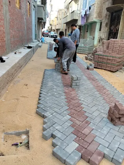 البحيرة: استكمال تركيب بلاط الانترلوك بشوارع شبراخيت بتكلفة 9 ملايين جنيه