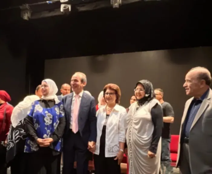 بمشاركة نخبة من الأدباء والفنانين :  توقيع كتاب الكاتبة الصحفية كريمان حرك