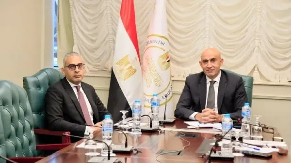 الوزارة تسعى لتمكين طلاب التعليم الفني من الحصول على شهادات دولية معتمدة تؤهلهم للعمل في الشركات العالمية والمصانع الأجنبية العاملة في مصر