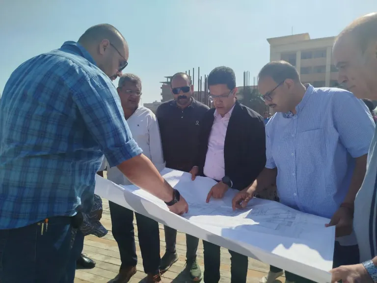 رئيس جامعة بنها يتفقد عدد من المشروعات الإنشائية الجديدة