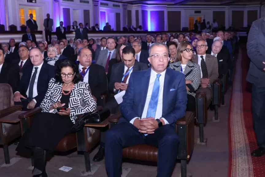 التخطيط القومي يشارك في فعاليات” المؤتمر الدولي الأول للذكاء الاصطناعي الذي تنظمه جامعة القاهرة”
