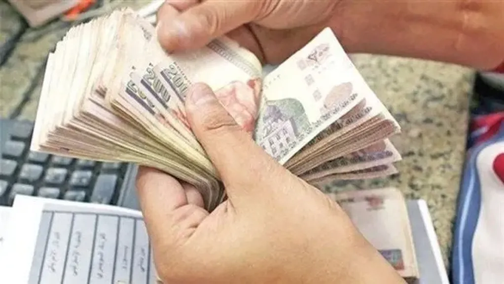 بشرى للموظفين: صرف مرتبات أكتوبر يبدأ الأربعاء 23.. وهذه قيمة الرواتب بعد الزيادة