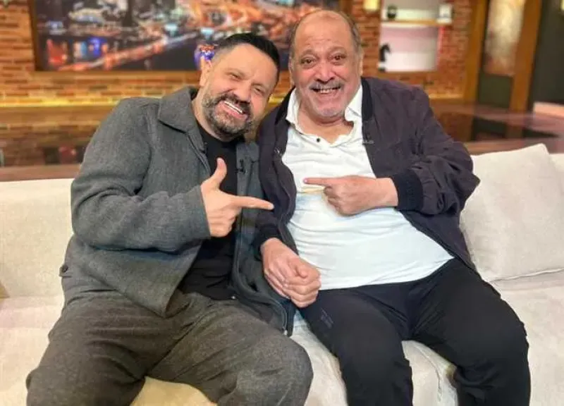 بعد أزمة حلقة عزة سعيد.. إدوارد يكرم ضياء الميرغني في برنامجه