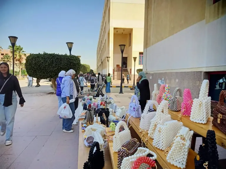 الهيئة الإقليمية لتنشيط السياحة بالشرقية تشارك في معرض ”أيادي مصر” بجامعة 6 أكتوبر للترويج للمنتج السياحي الشرقاوي