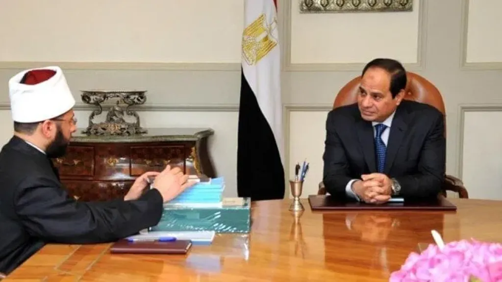 في رسالة جديدة لمواجهة التطرف.. السيسي يؤكد خلال لقائه وزير الأوقاف أهمية ترسيخ الخطاب الديني المستنير