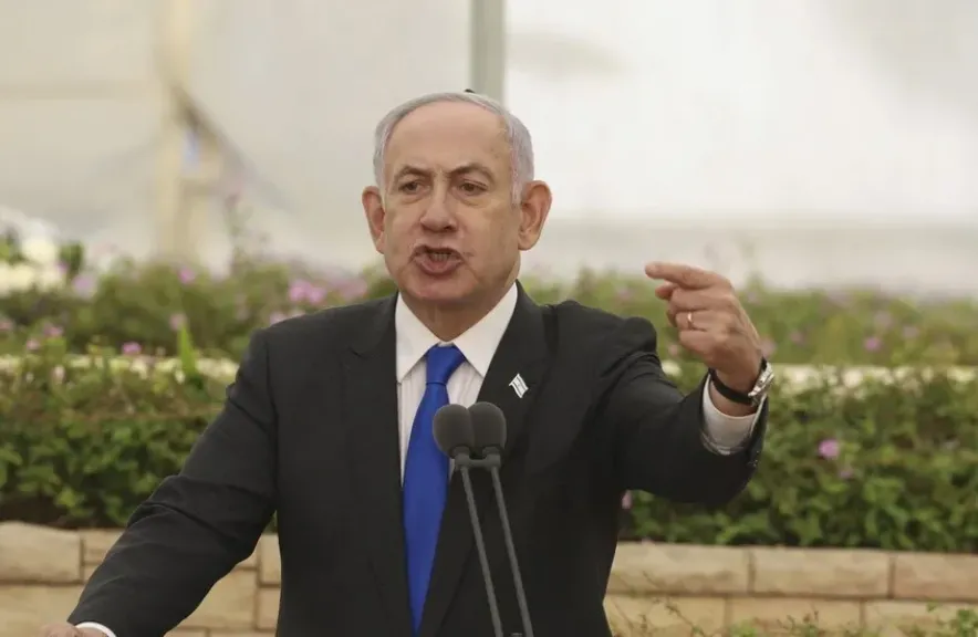 رئيس حكومة الاحتلال : يفخر بالاستيلاء علي الجولان وجبل الشيخ