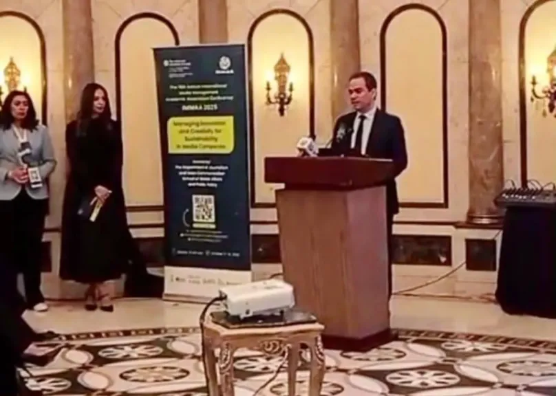 “المسلماني” في الجامعة الأمريكية بالقاهرة: تطوير الإعلام يحتاج إلى حوار بين المجتمع الأكاديمي والمهني