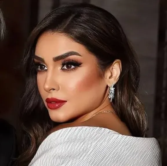 روجينا :” أشرف زكي حبيب الناس كلها دائماً يبادر بالحب والعطاء ”