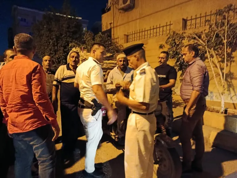 العبور ترفع شعار «لا تهاون».. مواصلة الحملات الليلية لضبط الإشغالات والمخالفات