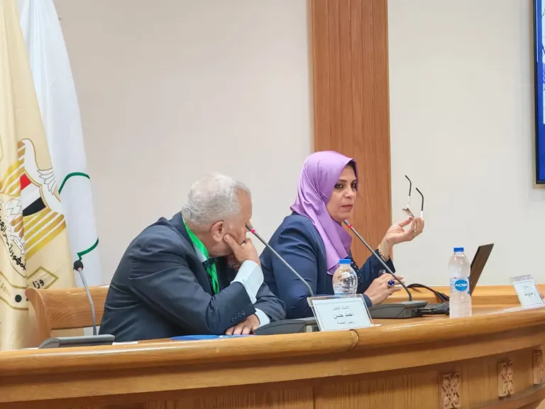 وزارة البيئة تشارك فى فعاليات مؤتمر ”التغيرات البيئية في مصر” بالمجلس الأعلي للثقافة