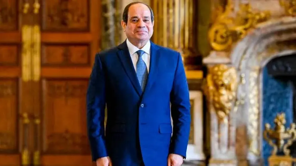 السيسي يصل إلى بروكسل لبحث العلاقات بين مصر والاتحاد الأوروبي