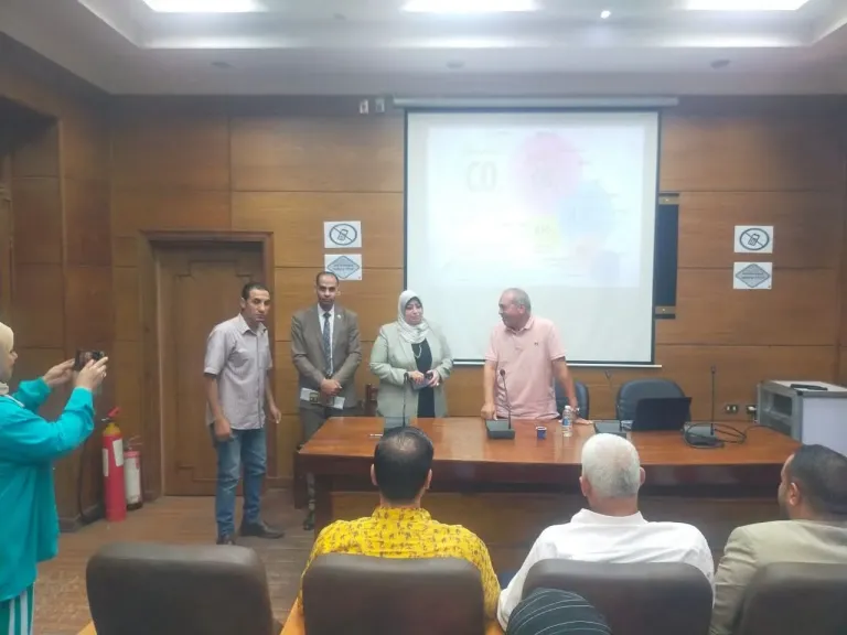 تأهيل كوادر آمنة| جامعة بنها تطلق برنامجاً تدريبياً متقدماً لأعضاء لجان السلامة والصحة المهنية