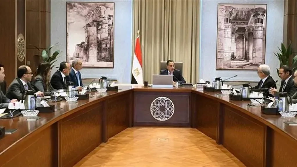 رئيس الوزراء: يشدد على الرقابة اليومية على الأسواق ومنع استغلال المواطنين