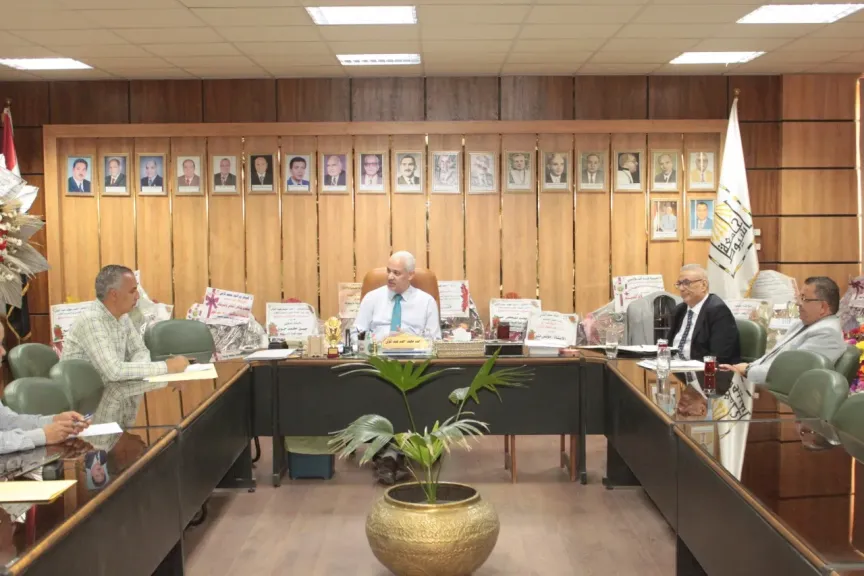 جامعة أسيوط: صندوق التكافل قدّم دعمًا يتجاوز 10 ملايين جنيه واستفاد منه نحو 19 ألف طالب