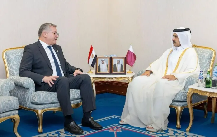 لقاءات مكثفة لوزير البترول المصري في الدوحة لتعزيز التعاون مع قطر في مجالات الغاز والطاقة