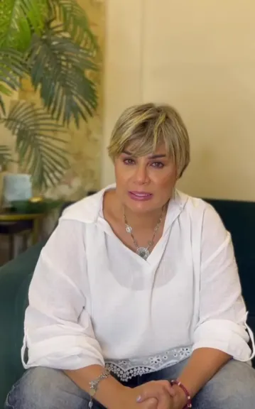 مفيدة شيحة :” كنت حاطة في دماغي أعمل لقاءات مع فنانين معينين، وأهمهم النجمة يسرا”