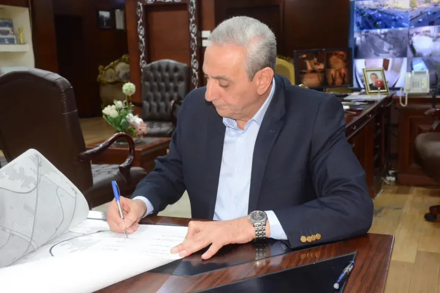 محافظ الغربية يعتمد تحديث المخططات الاستراتيجية لمدن المحلة وبسيون وزفتى.. واشتراطات بنائية أكثر تيسيرًا لتحقيق استقرار عمراني شامل
