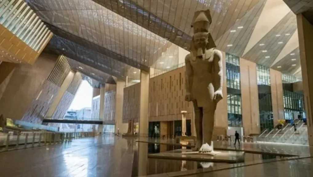 إجازة رسمية يوم افتتاح المتحف المصري الكبير 2025 إجازة رسمية يوم افتتاح المتحف المصري الكبير 2025