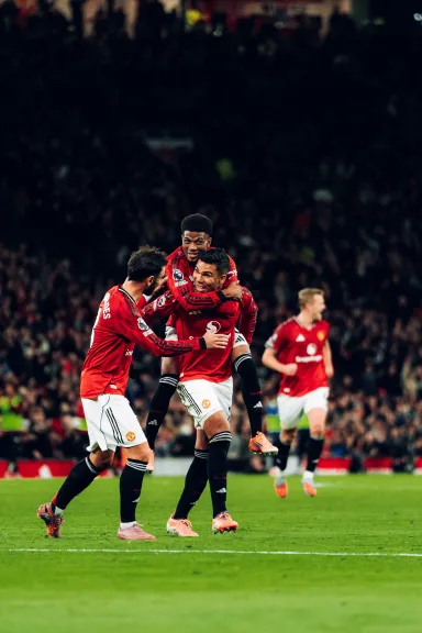مانشستر يونايتد يهزم برايتون 4-2 في البريميرليج مانشستر يونايتد يهزم برايتون 4-2 في البريميرليج