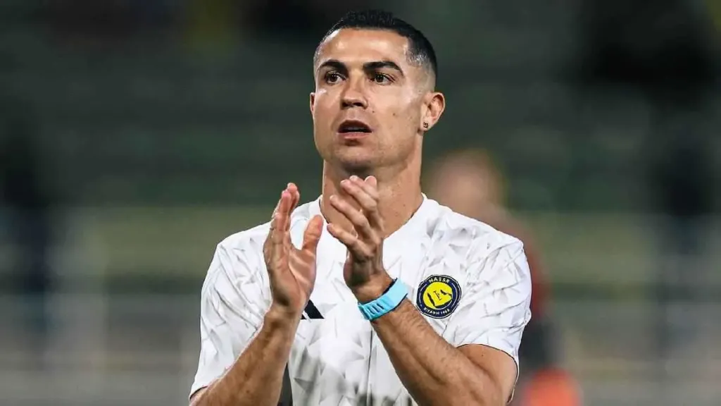 معجزة حقيقية.. هل ينجح كريستيانو رونالدو في اعتلاء صدارة هدافي الدوري السعودي؟ معجزة حقيقية.. هل ينجح كريستيانو رونالدو في اعتلاء صدارة هدافي الدوري السعودي؟