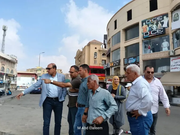رئيس جهاز العبور بين المواطنين.. حلول فورية لمطالب السكان وتطوير شامل للأحياء رئيس جهاز العبور بين المواطنين.. حلول فورية لمطالب السكان وتطوير شامل للأحياء