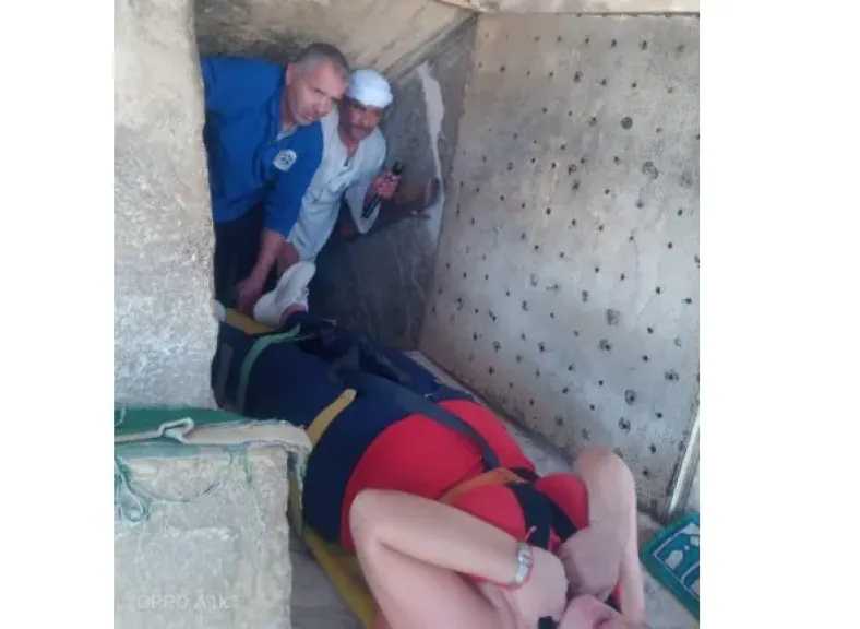 الصحة تعلن نجاح إنقاذ نادر لسائحة إسبانية داخل هرم سنفرو الصحة تعلن نجاح إنقاذ نادر لسائحة إسبانية داخل هرم سنفرو