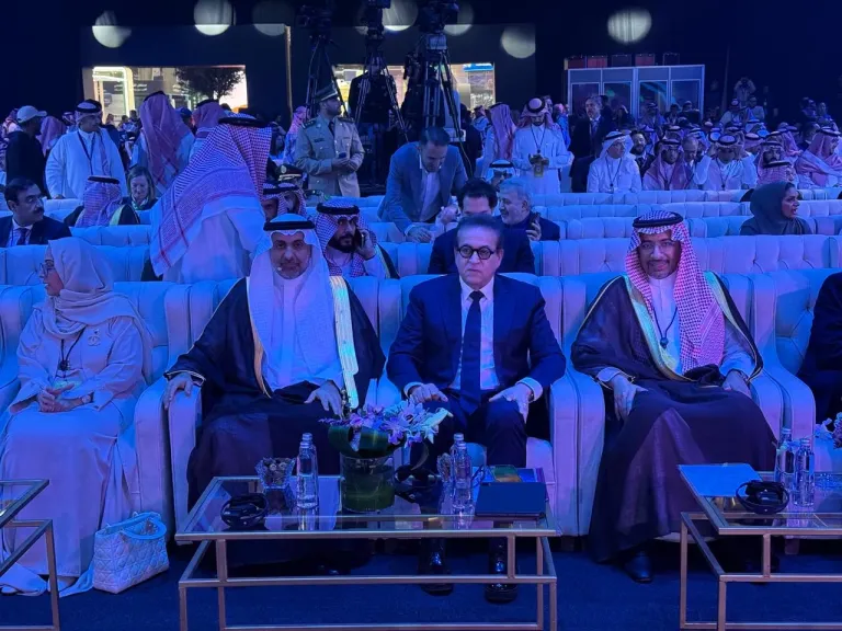 ”عبدالغفار” يشارك في الجلسة الافتتاحية لملتقى الصحة العالمي بالرياض بحضور نظيره السعودي ”عبدالغفار” يشارك في الجلسة الافتتاحية لملتقى الصحة العالمي بالرياض بحضور نظيره السعودي