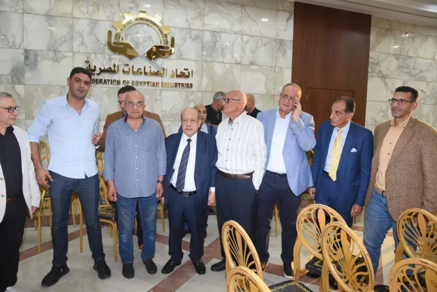 «القرعة تحسم المنافسة».. انتخابات غرفة دباغة الجلود باتحاد الصناعات تشهد سابقة هي الأولى من نوعها