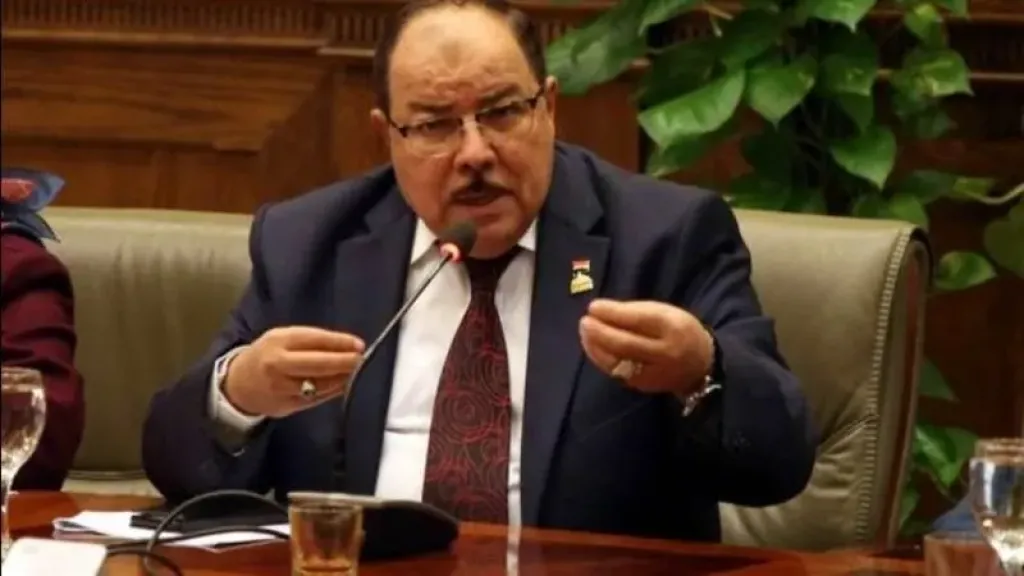 الدكتور إسماعيل نصر الدين
