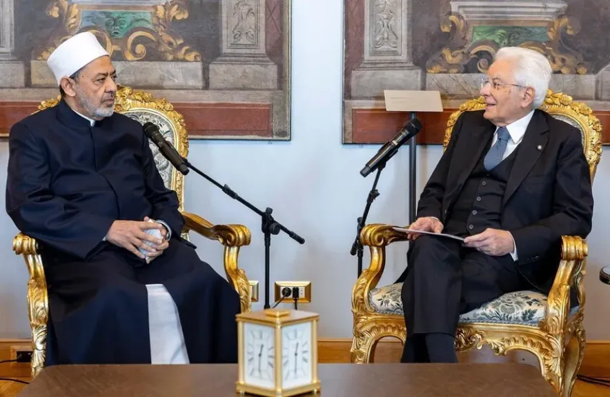 شيخ الأزهر يطالب الرئيس الإيطالي بالاعتراف بدولة فلسطين شيخ الأزهر يطالب الرئيس الإيطالي بالاعتراف بدولة فلسطين