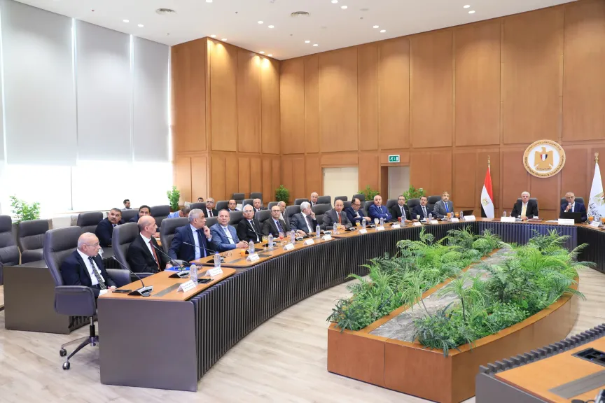 رئيس جامعة المنصورة الأهلية يشارك في اجتماع مجلس الجامعات الأهلية برئاسة وزير... رئيس جامعة المنصورة الأهلية يشارك في اجتماع مجلس الجامعات الأهلية برئاسة وزير التعليم العالي