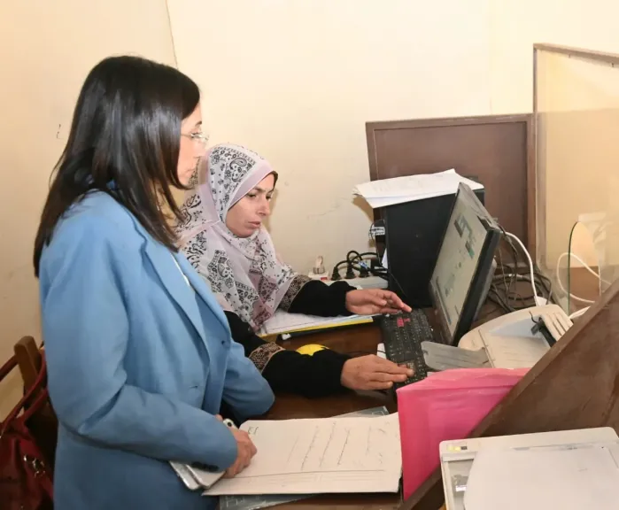 محافظ البحيرة: مراجعة التراخيص وقرارات الإزالة للتأكد من سلامة الإجراءات محافظ البحيرة: مراجعة التراخيص وقرارات الإزالة للتأكد من سلامة الإجراءات