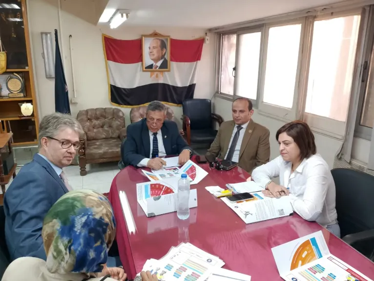 وكيل ”تعليم البحيرة” يبحث مع وفد الوكالة الألمانية للتعاون الدولى تعزيز التعاون... وكيل ”تعليم البحيرة” يبحث مع وفد الوكالة الألمانية للتعاون الدولى تعزيز التعاون وتطوير التعليم الفني