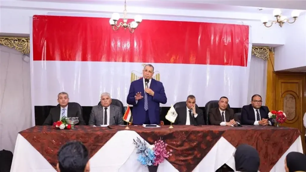 عبد الحليم علام