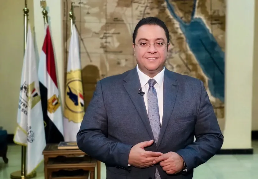 رئيس جامعة حلوان يهنئ «همام» بتجديد ندبه مستشارًا للوزير للأنشطة الطلابية رئيس جامعة حلوان يهنئ «همام» بتجديد ندبه مستشارًا للوزير للأنشطة الطلابية