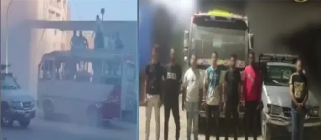 رقص وصيحات فوق السيارات.. الأمن يكشف تفاصيل الواقعة المثيرة في القليوبية رقص وصيحات فوق السيارات.. الأمن يكشف تفاصيل الواقعة المثيرة في القليوبية