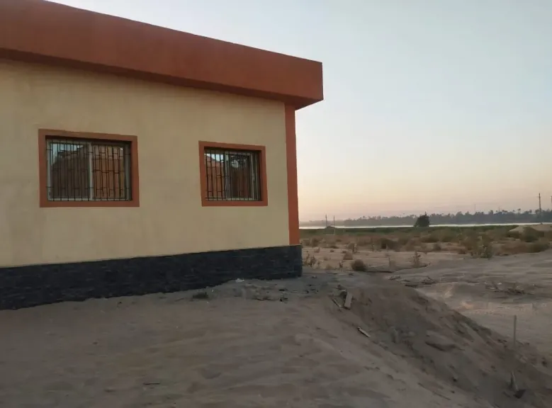 ماتوا خلال عملهم.. جهات التحقيق تعاين جثامين 4 عمال ضحايا الصعق الكهربائي... ماتوا خلال عملهم.. جهات التحقيق تعاين جثامين 4 عمال ضحايا الصعق الكهربائي في جبال قنا