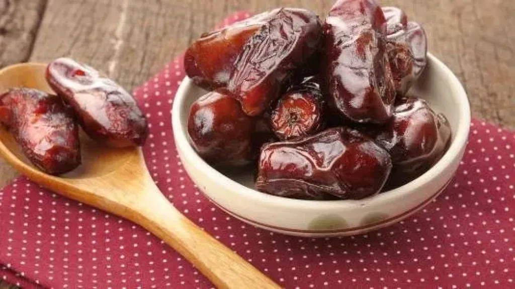 سبع تمرات يوميا.. سر الصحة والطاقة