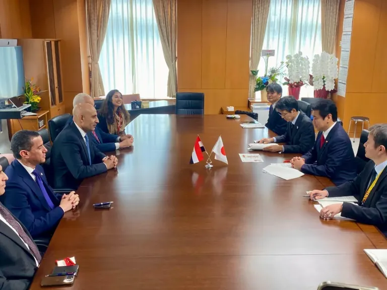 وزير التعليم يلتقي نظيره الياباني لبحث سبل تعزيز التعاون التربوي وتطوير التعليم وزير التعليم يلتقي نظيره الياباني لبحث سبل تعزيز التعاون التربوي وتطوير التعليم