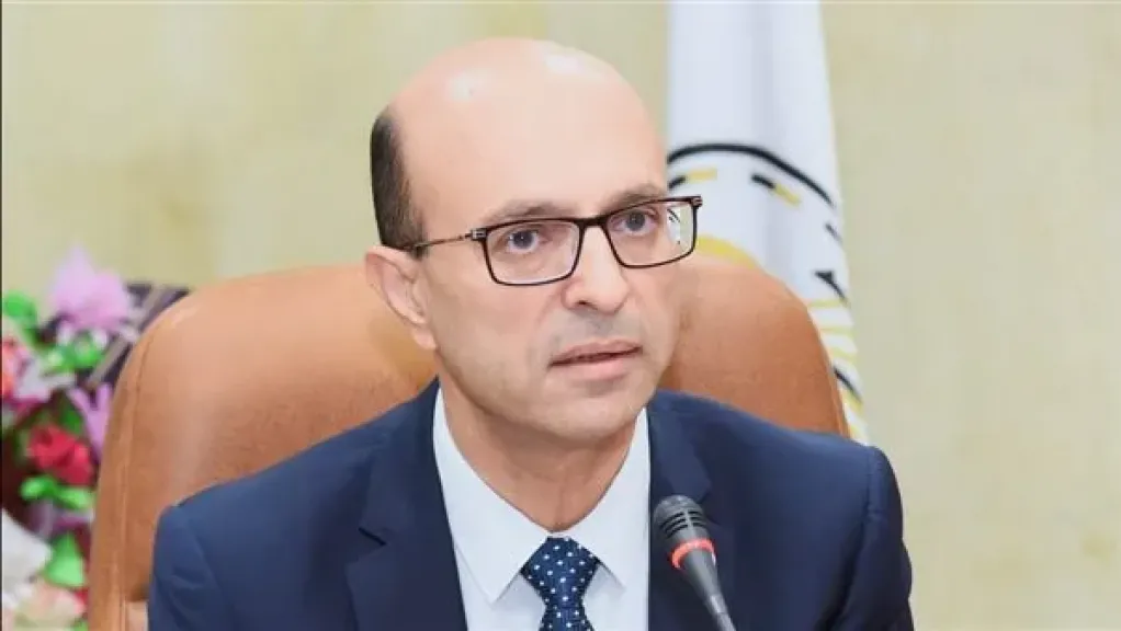 بقرار جمهوري .. تعيين الدكتور أبو بكر الطيب عميدًا لكلية العلوم بجامعة أسيوط