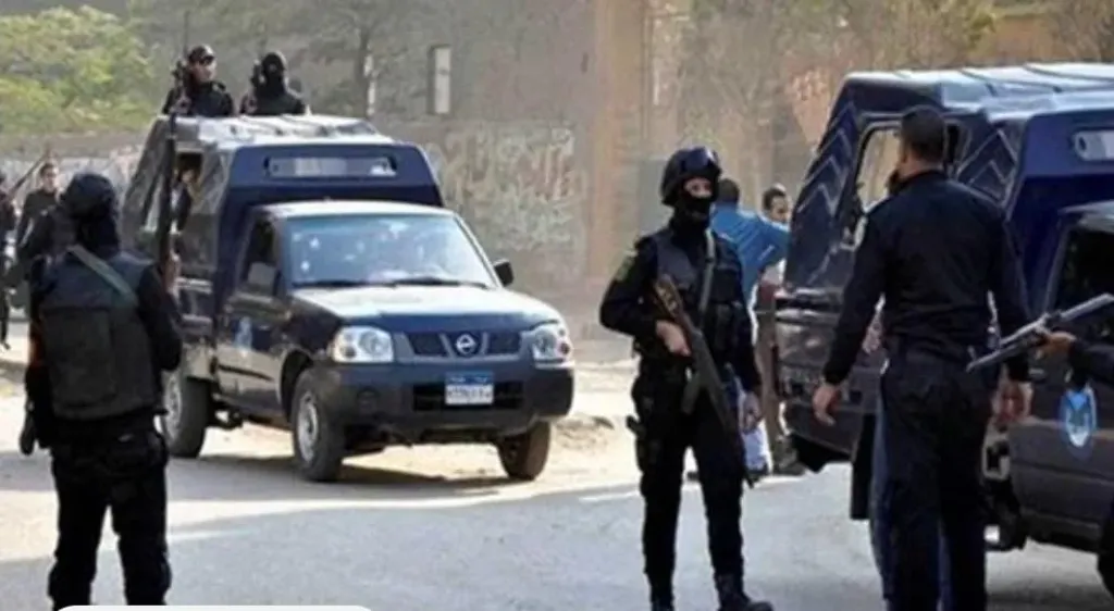 والأمن يفرض كردون أمني.. مقتل مُسنة وإصابة ربة منزل وشاب بطلق ناري إثر مشاجرة في قنا