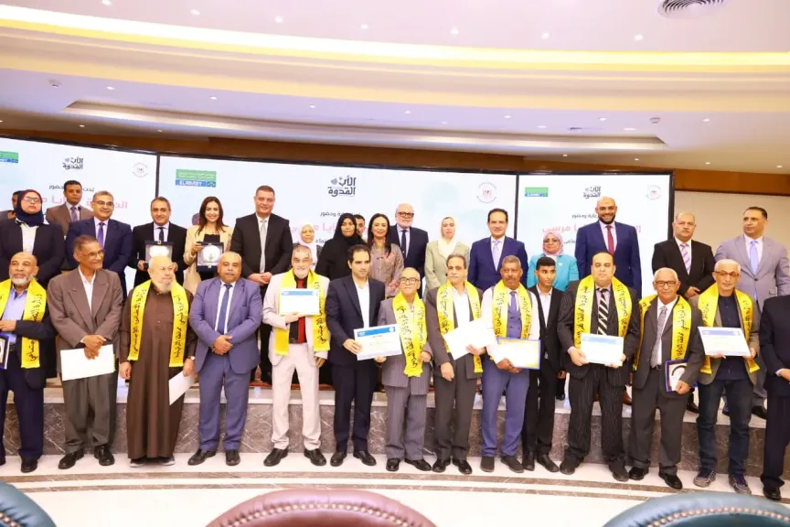 وزيرة التضامن تشهد احتفالية ”الأب القدوة” .. وتكرم شخصيات ملهمة وآباء يمثلون نموذجا جيدا في تربية الأبناء