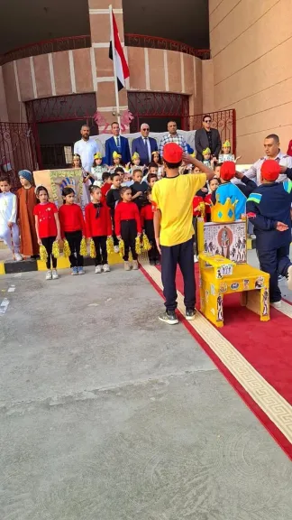 برامج إذاعية وكلمات متنوعة.. مدارس البحيرة تحتفى بافتتاح المتحف المصري الكبير برامج إذاعية وكلمات متنوعة.. مدارس البحيرة تحتفى بافتتاح المتحف المصري الكبير