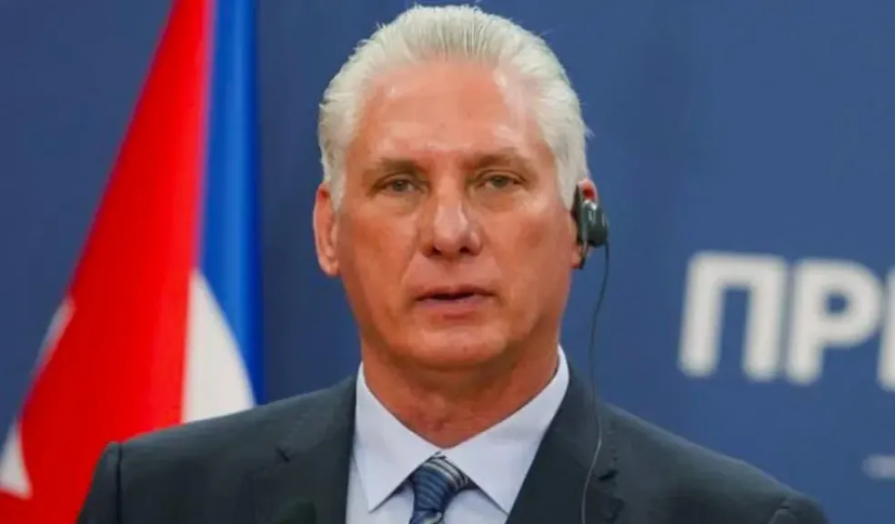 العالم يقف مع كوبا ضد الحصار الأمريكي.. ورئيسها يؤكد: كوبا صامدة لا... العالم يقف مع كوبا ضد الحصار الأمريكي.. ورئيسها يؤكد: كوبا صامدة لا تخشى الإمبراطورية المضطربة والوحشية والمنافقة والكاذبة