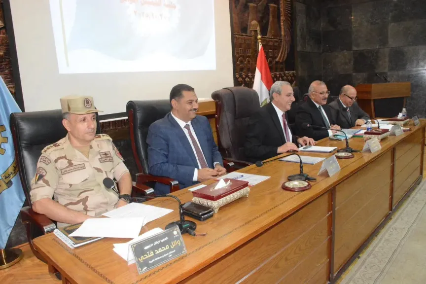 محافظ الغربية يعلن الاستعداد الكامل لافتتاح المتحف المصري الكبير ويشيد بنجاحات أكتوبر... محافظ الغربية يعلن الاستعداد الكامل لافتتاح المتحف المصري الكبير ويشيد بنجاحات أكتوبر ومولد السيد البدوي