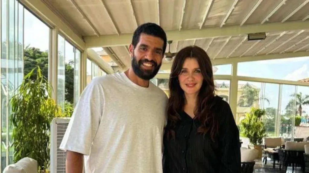 كريم بوجي يكشف تفاصيل دوره في ”وتر حساس” مع غادة عادل كريم بوجي يكشف تفاصيل دوره في ”وتر حساس” مع غادة عادل